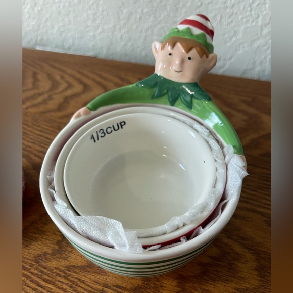Holiday Time Christmas ELF Measuring Cups Graduated 4 sizes NEW - Picture 2 of 9